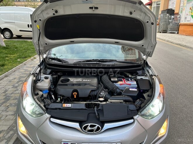Hyundai Avante 2015, 183,000 km - 1.6 л - Bakı