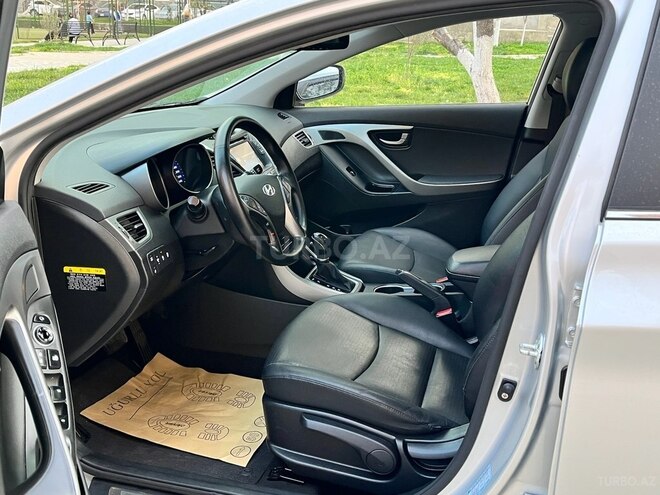 Hyundai Avante 2015, 183,000 km - 1.6 л - Bakı