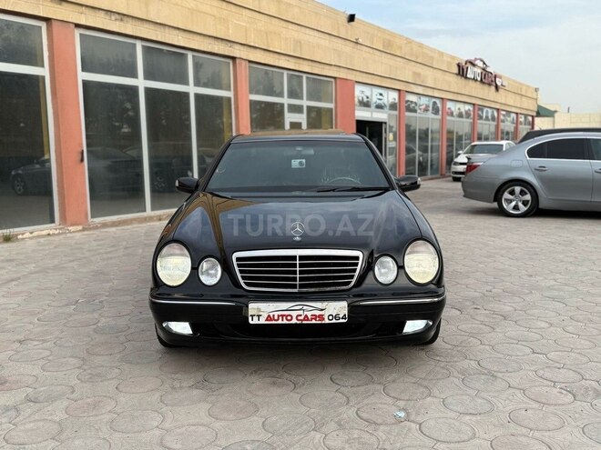 Mercedes E 240 2001, 205,760 km - 2.4 l - Sumqayıt