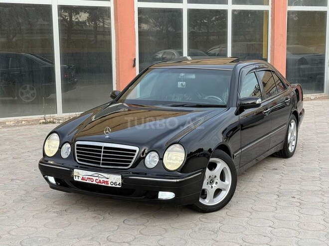 Mercedes E 240 2001, 205,760 km - 2.4 l - Sumqayıt