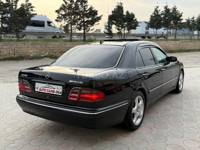 Mercedes E 240 2001, 205,760 km - 2.4 l - Sumqayıt