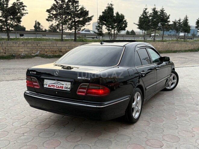 Mercedes E 240 2001, 205,760 km - 2.4 l - Sumqayıt