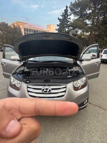 Hyundai Santa Fe 2010, 283,700 km - 2.0 l - Bakı