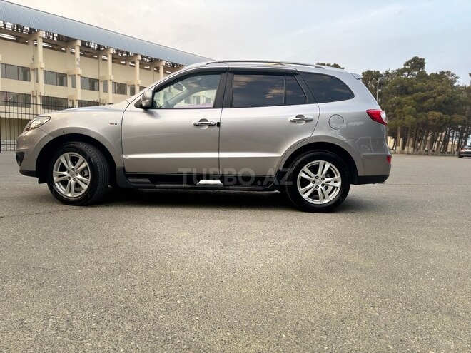 Hyundai Santa Fe 2010, 283,700 km - 2.0 l - Bakı