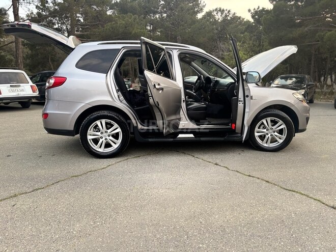 Hyundai Santa Fe 2010, 283,700 km - 2.0 l - Bakı