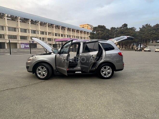 Hyundai Santa Fe 2010, 283,700 km - 2.0 l - Bakı