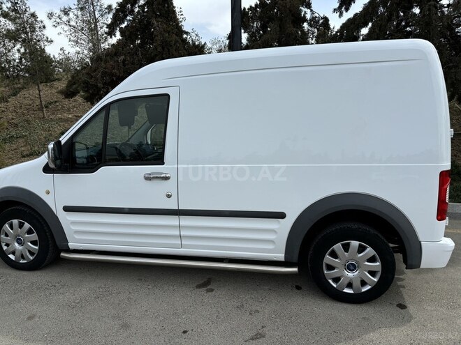Ford Tourneo Connect 2011, 165,786 km - 1.8 l - Şirvan