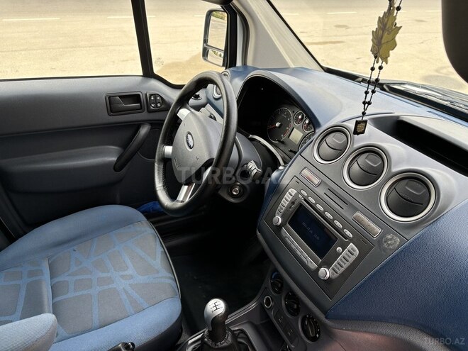 Ford Tourneo Connect 2011, 165,786 km - 1.8 l - Şirvan