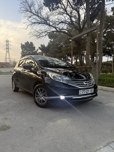 Nissan Note-2