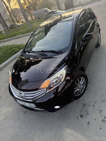 Nissan Note-5