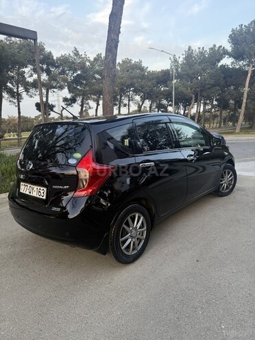 Nissan Note-7