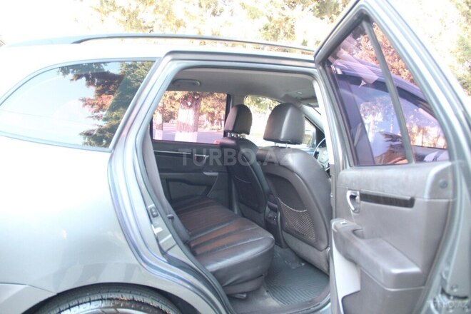 Hyundai Santa Fe 2011, 189,200 km - 2.0 l - Ucar
