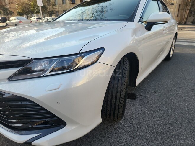 Toyota Camry-3
