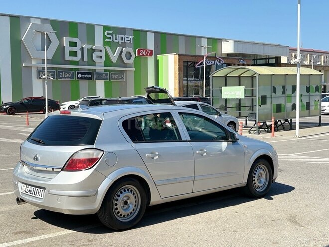 Opel  2005, 270,000 km - 1.4 l - Sumqayıt