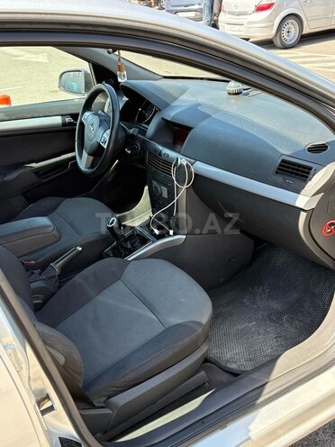 Opel  2005, 270,000 km - 1.4 l - Sumqayıt