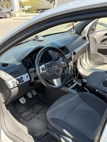 Opel  2005, 270,000 km - 1.4 l - Sumqayıt