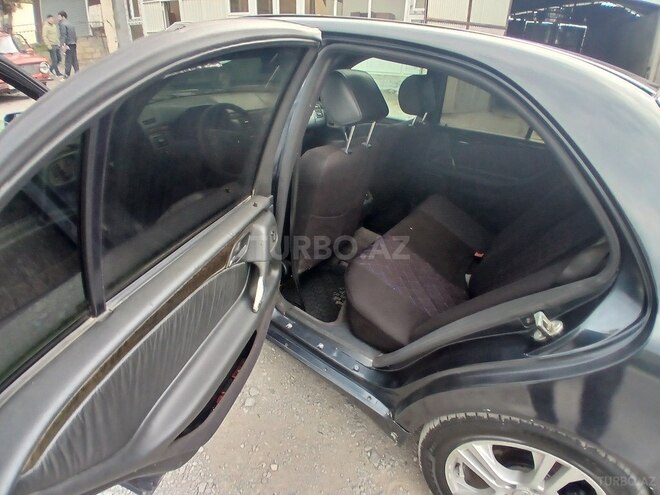 Mercedes E 320 1996, 398,800 km - 3.2 l - Şəki