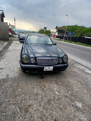 Mercedes E 320 1996, 398,800 km - 3.2 l - Şəki