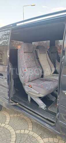 Mercedes V 220 1999, 450,000 km - 2.2 l - Gəncə
