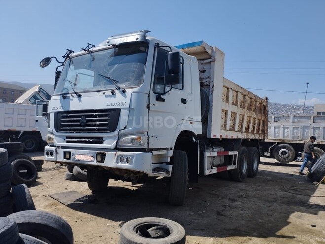 HOWO Sinotruk 2011, 310,000 km - 9.5 l - Bakı