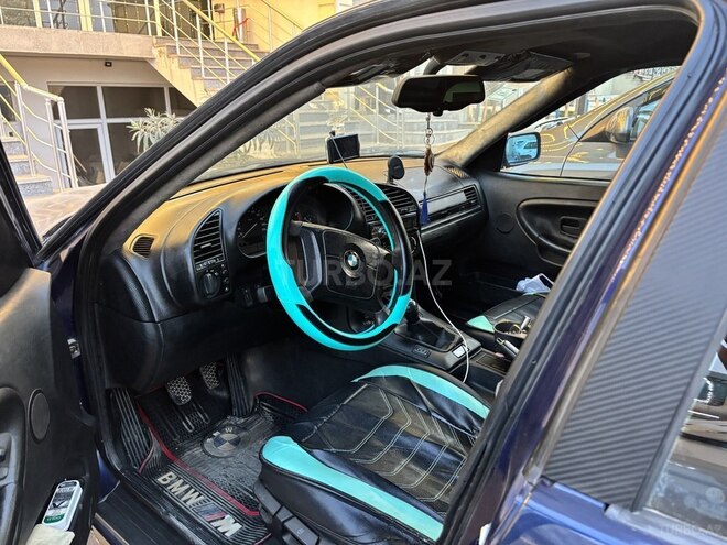 BMW 318 1995, 425,000 km - 1.8 l - Bakı