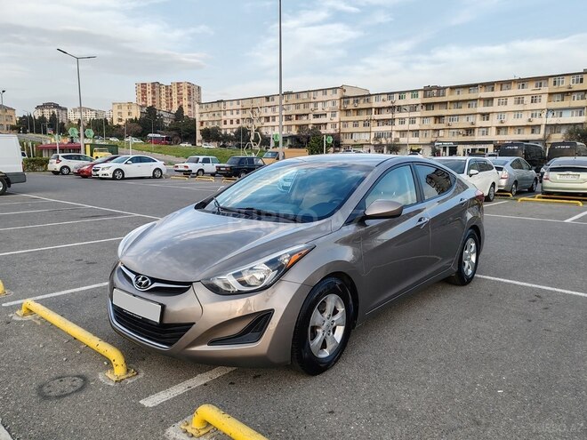 Hyundai Elantra 2015, 252,667 km - 1.8 л - Bakı
