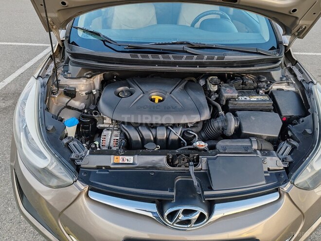 Hyundai Elantra 2015, 252,667 km - 1.8 л - Bakı