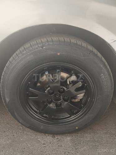 Toyota Prius 2014, 209,630 km - 1.8 l - Bakı