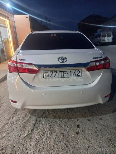 Toyota Corolla 2015, 178,000 km - 1.6 l - Bakı