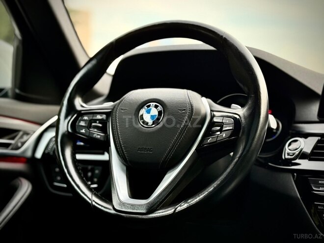 BMW 520 2017, 190,000 km - 2.0 l - Bakı