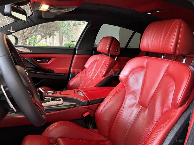 BMW M6 2014, 105,000 km - 4.4 l - Bakı