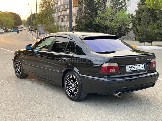 BMW 523 1999, 250,000 km - 2.5 l - Sumqayıt