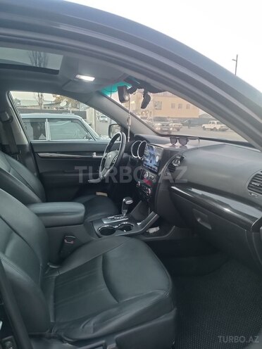 Kia Sorento 2012, 285,000 km - 2.0 l - Xaçmaz