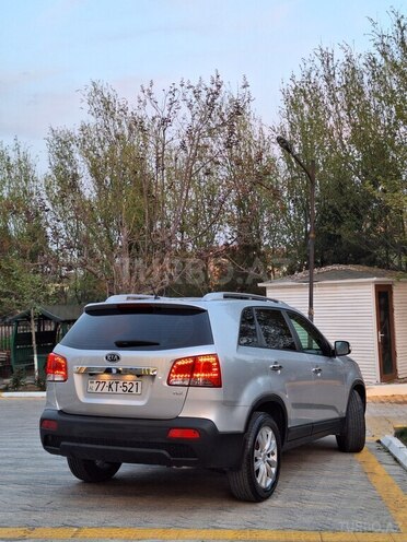 Kia Sorento 2011, 217,500 km - 2.0 l - Bakı