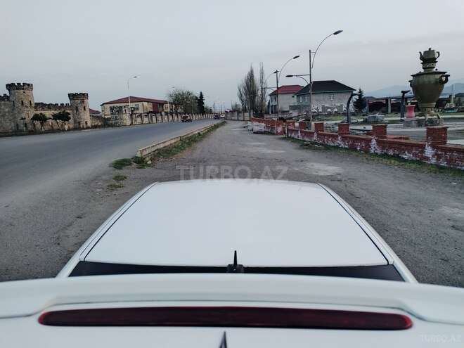 Mercedes E 220 d 2002, 608,504 km - 2.2 l - Lənkəran