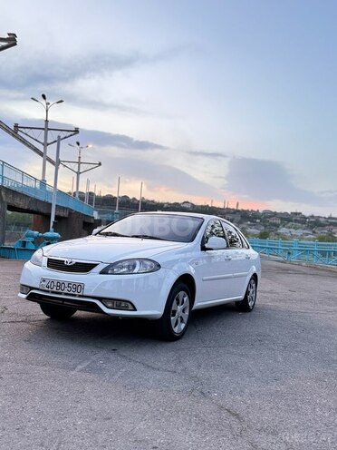 Daewoo Gentra 2014, 281,000 km - 1.5 l - Quba