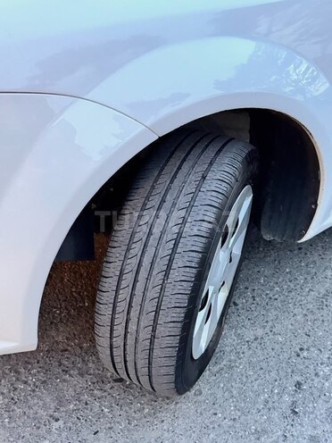 Daewoo Gentra 2014, 281,000 km - 1.5 l - Quba