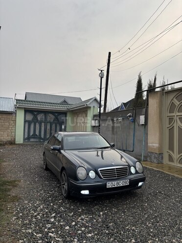 Mercedes E 270 2001, 440,000 km - 2.7 l - Ağcabədi