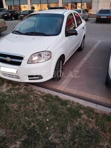 Chevrolet Aveo-7