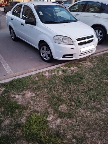 Chevrolet Aveo-9