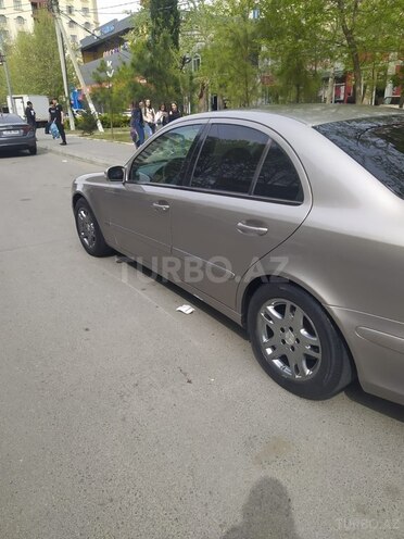 Mercedes E 200 2005, 372,402 km - 1.8 l - Mingəçevir