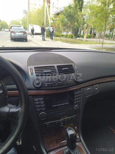 Mercedes E 200 2005, 372,402 km - 1.8 l - Mingəçevir