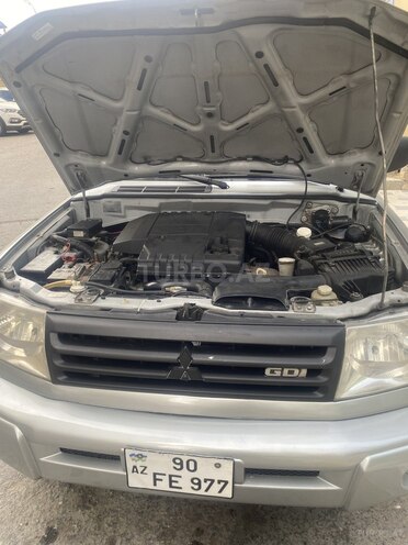 Mitsubishi Pajero io 1998, 300,000 km - 1.8 л - Bakı