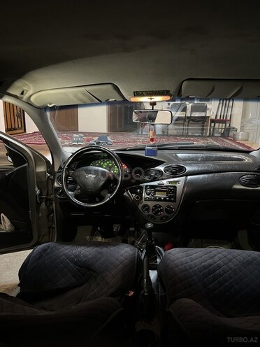 Ford Focus 2004, 200,000 km - 2.0 l - Gəncə