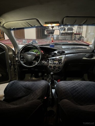Ford Focus 2004, 200,000 km - 2.0 l - Gəncə