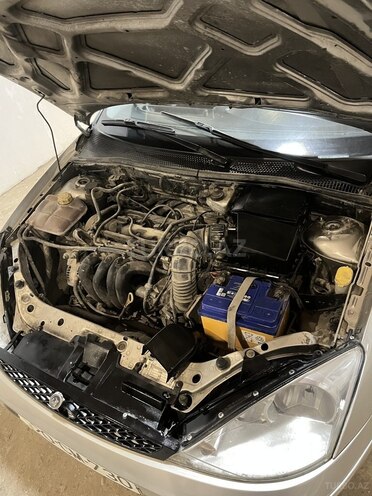 Ford Focus 2004, 200,000 km - 2.0 l - Gəncə