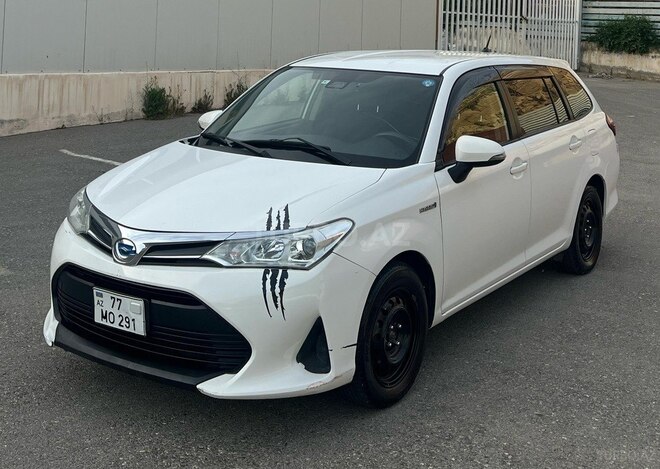 Toyota Corolla Fielder 2018, 145,600 km - 1.5 л - Bakı