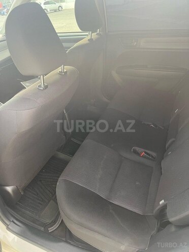 Toyota Corolla Fielder 2018, 145,600 km - 1.5 л - Bakı