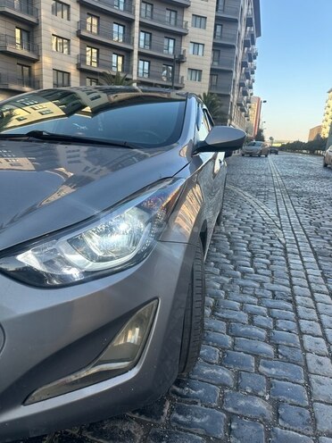 Hyundai Elantra 2014, 321,869 km - 1.8 l - Bakı
