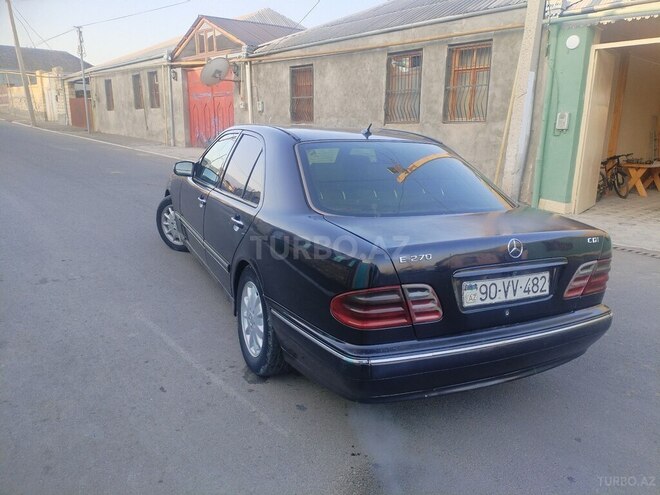 Mercedes E 270 2001, 512,000 km - 2.7 l - Gəncə